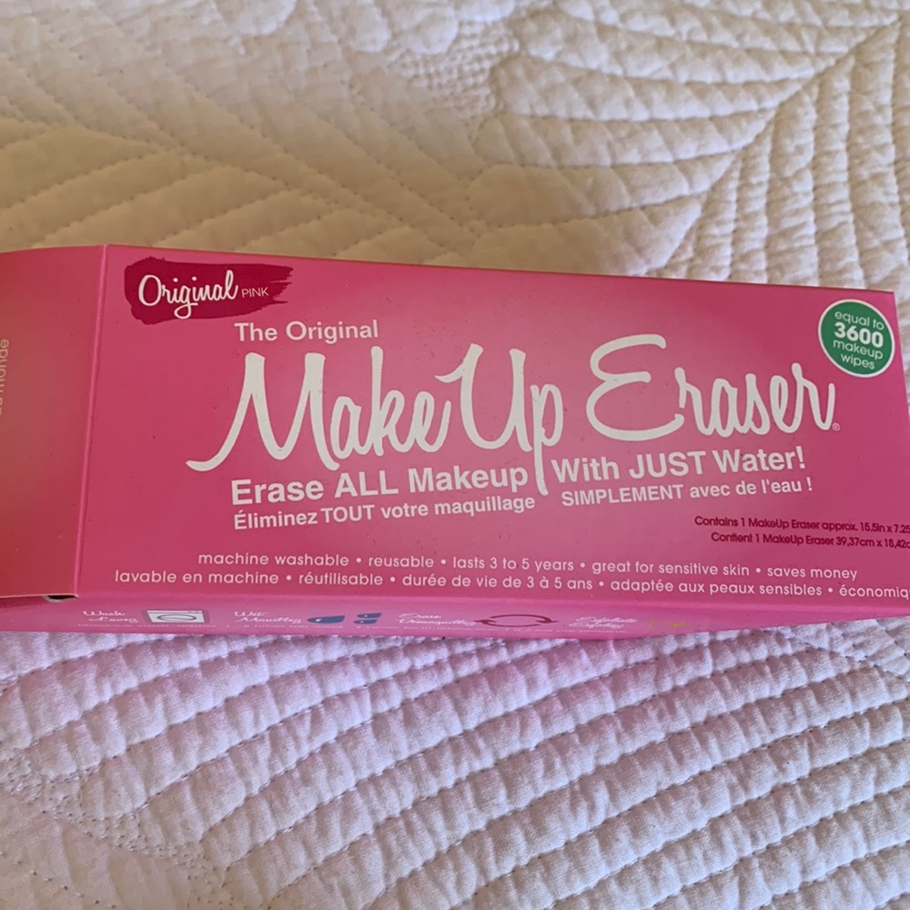 Make Up Eraser (NWOT)
